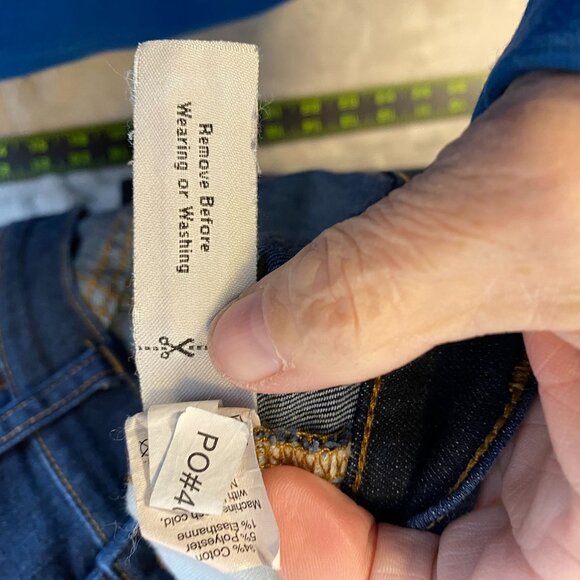 Madewell Womans Jeans Size 27 Flea Market Flare Dark Wash Raw Hem - Picture 14 of 16